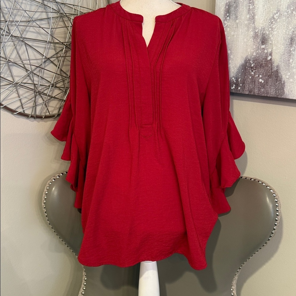 Vince Camuto Red Women's Ruffle Sleeve V-Neck Top size large